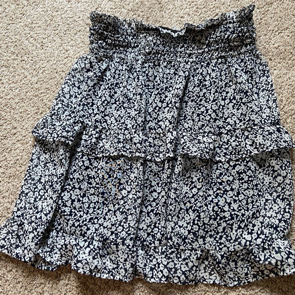 floral skirt